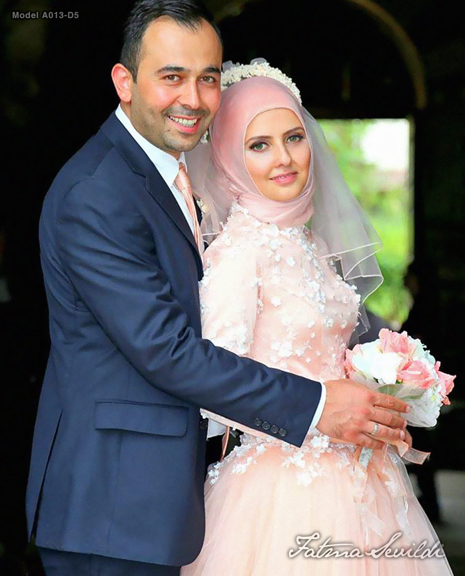 HIJAB ENGAGEMENT DRESS (2013) HIJAB ENGAGEMENT DRESS (2013)