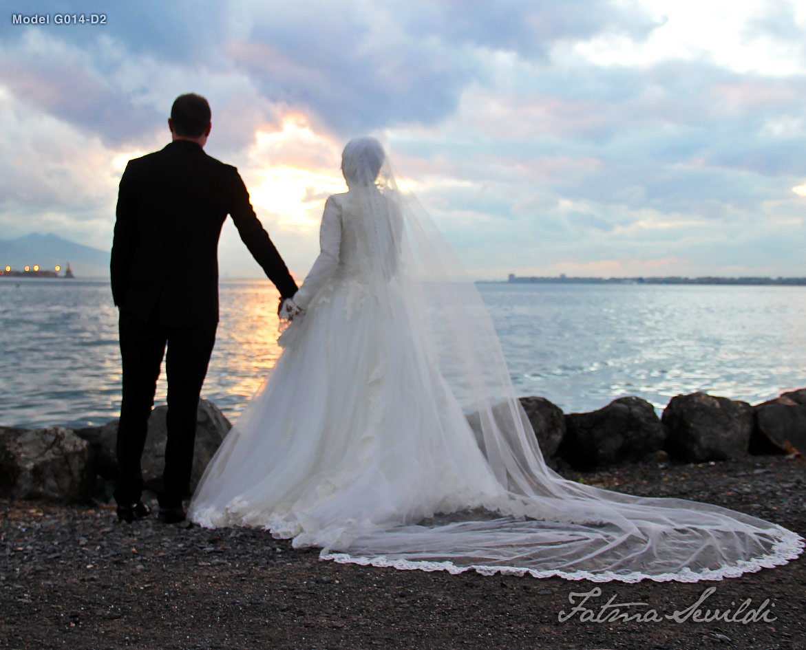 HIJAB WEDDING DRESS (2014) HIJAB WEDDING DRESS (2014)